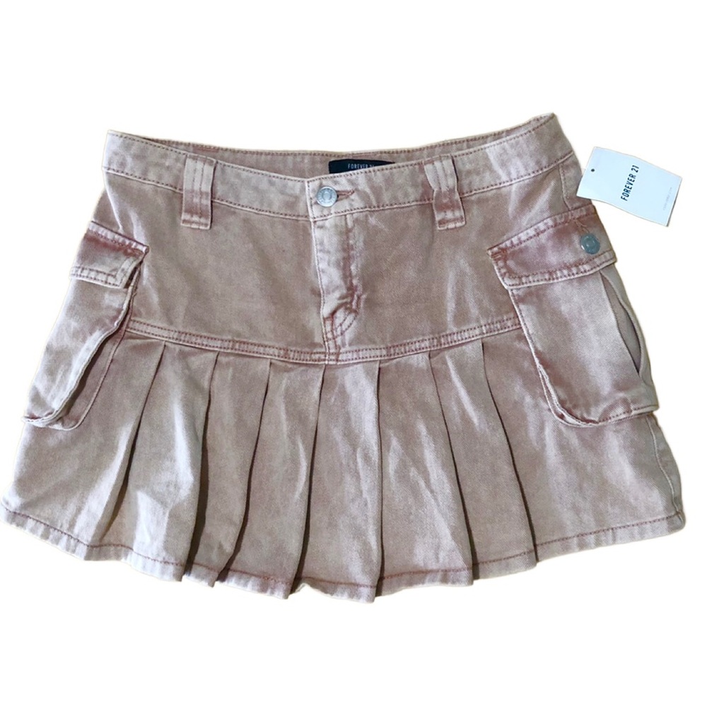 NWT Forever 21 Pleated Mini Skirt Denim Women’s Medium NEW praline‎